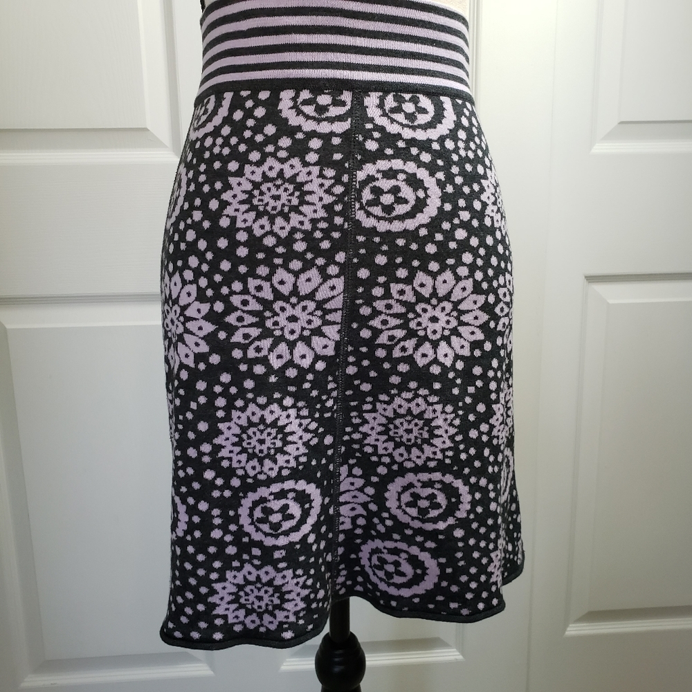 NWT DAKINI knit skirt size XS